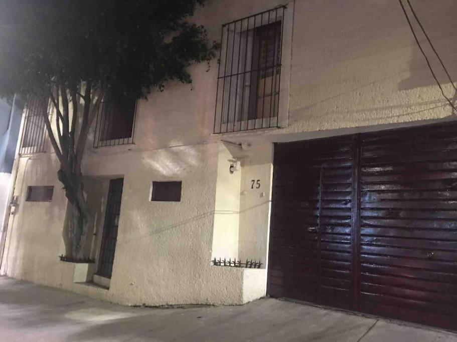 メキシコシティCasa Unam, Coyoacan, Metro Copilco 2 Recamaras Cアパートメント エクステリア 写真
